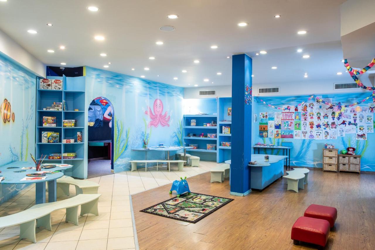 Vert Hotel Eilat By Afi Hotels Exterior photo The interior of the Children's Museum of Oakville