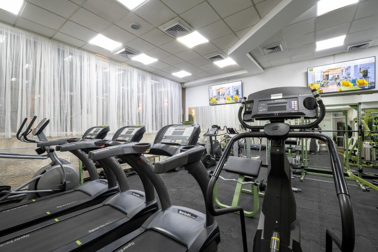 Vert Hotel Eilat By Afi Hotels Exterior photo The gym at the University of Law, Birmingham