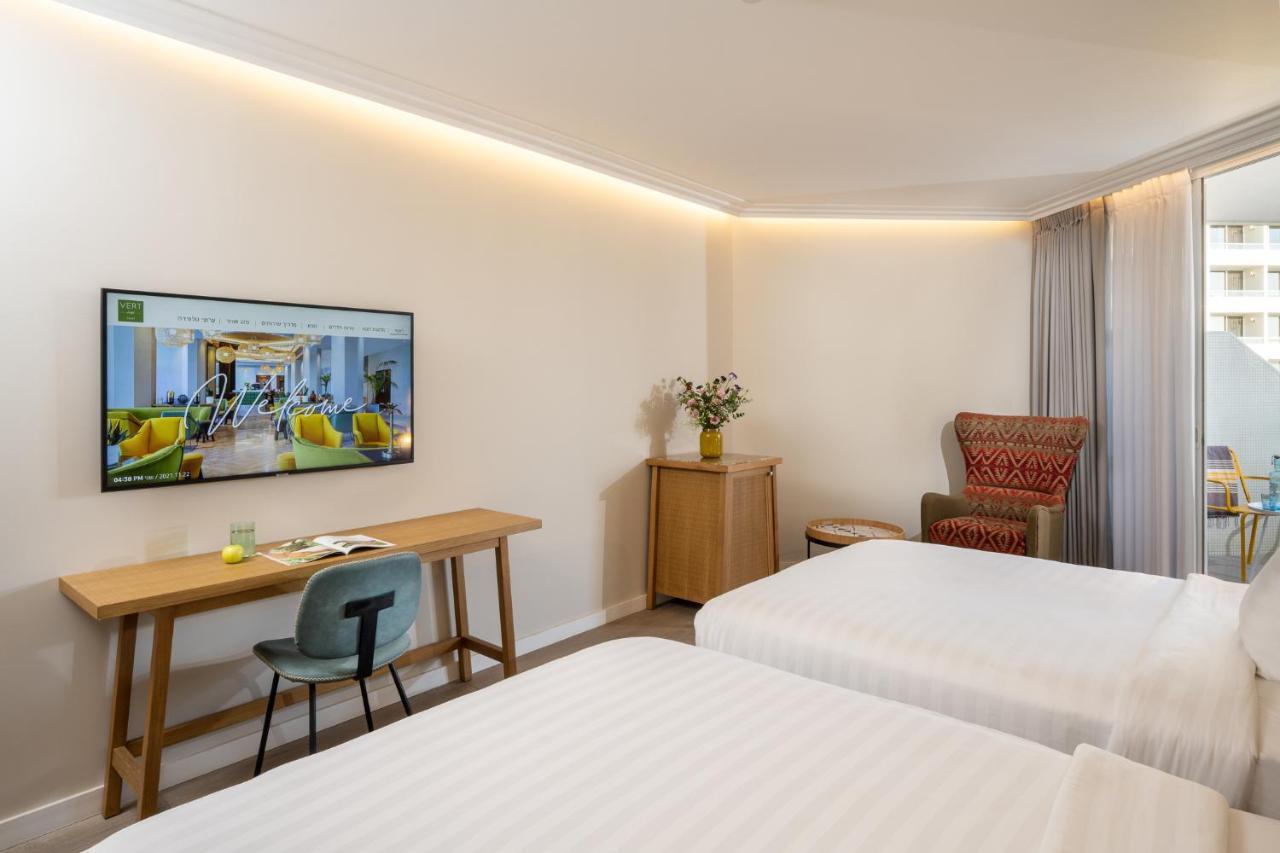 Vert Hotel Eilat By Afi Hotels Exterior photo Deluxe room