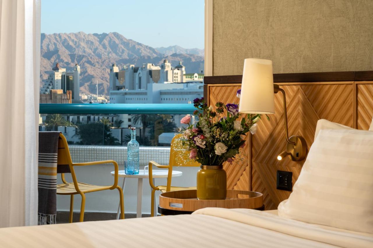 Vert Hotel Eilat By Afi Hotels Exterior photo Deluxe room